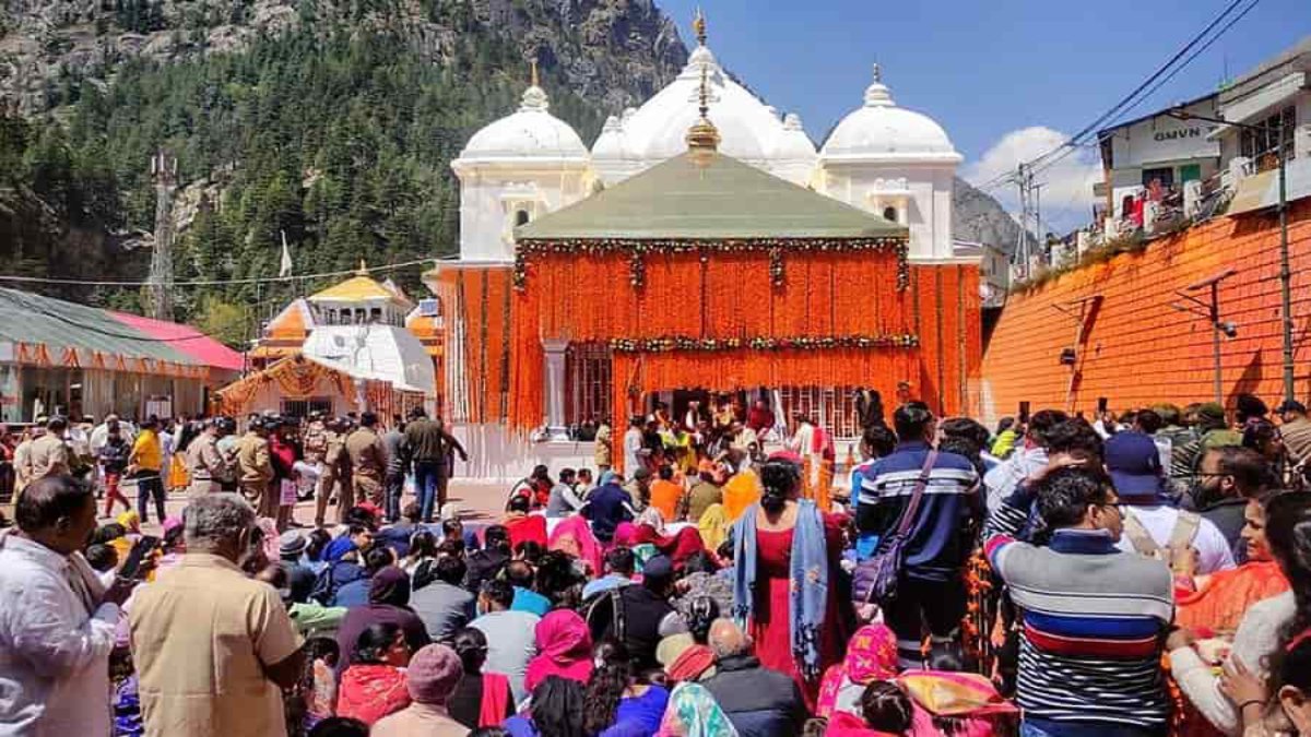 ਚਾਰਧਾਮ ਯਾਤਰਾ ਸ਼ੁਰੂ: ਖੋਲ੍ਹੇ ਗਏ ਗੰਗੋਤਰੀ-ਯਮਨੋਤਰੀ ਧਾਮ ਦੇ ਕਪਾਟ